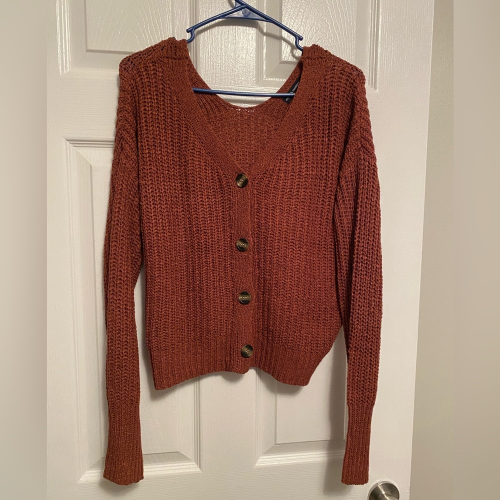 Cropped sweater